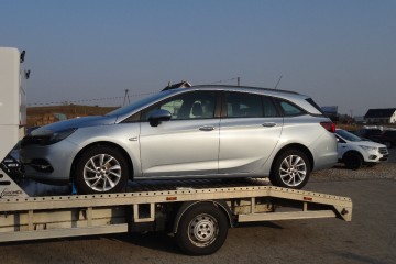 Opel Astra 2021